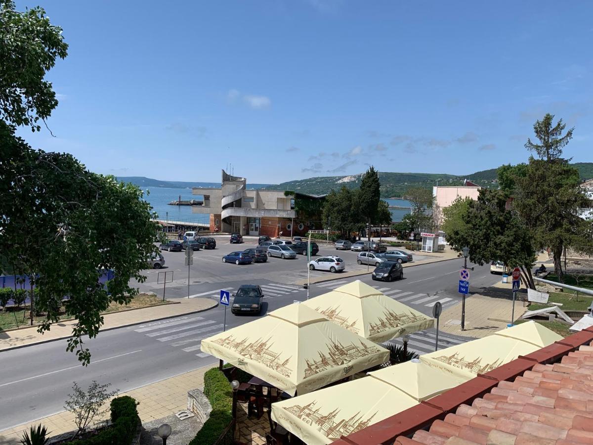 Sea Square Hotel Balchik Luaran gambar