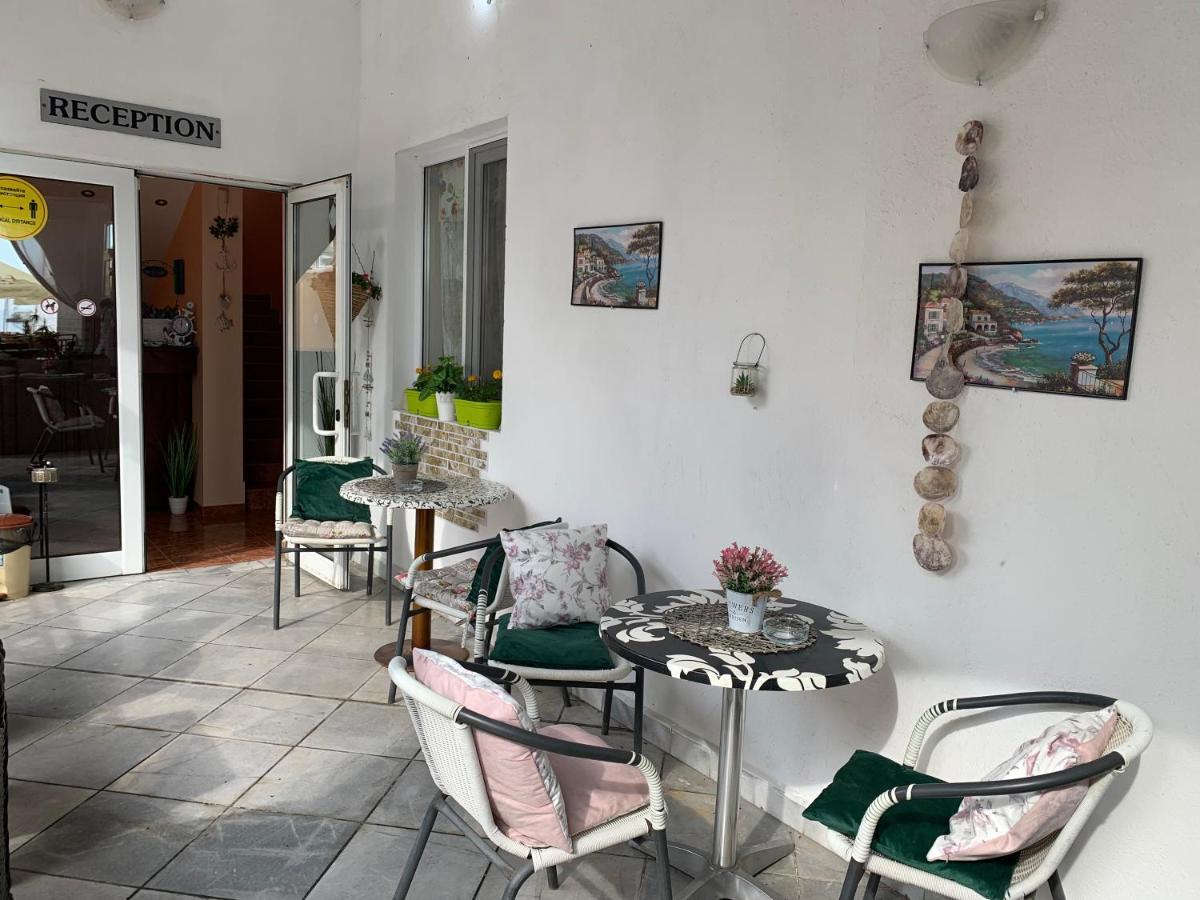 Sea Square Hotel Balchik Luaran gambar